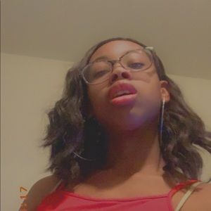 Meet your Posher, Layanna